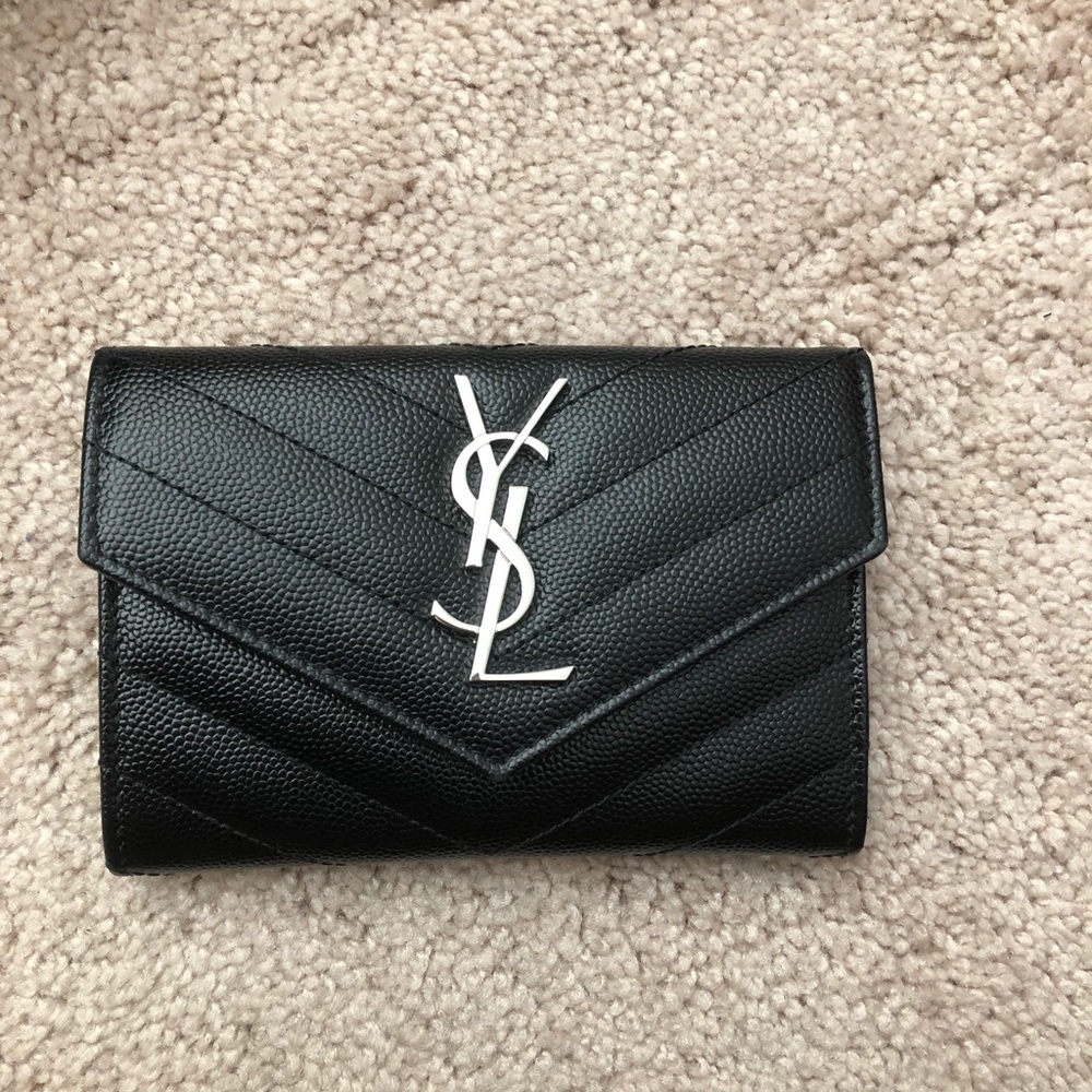 Ysl small flap wallet